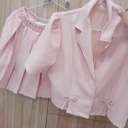 Set chân áo với chân váy  722385