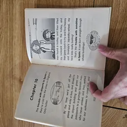 Daisy and the trouble with kittens 
 739469