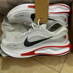 NIKE JOURNEY RUN size EU 45 781578
