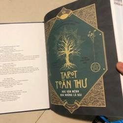 Tarrot toàn thư bìa cứng in màu đẹp và mới 99%  276083