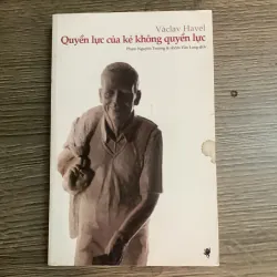 Quyền lực kẻ không quyền lực 