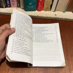 II Văn Hoá Việt: Một Trăm Điều Nên Biết Về Phong Tục Việt Nam - Tân Việt - 1997 800351