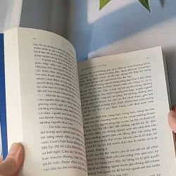 Tuổi trẻ đáng giá bao nhiêu? - Rossie Nguyễn 607729