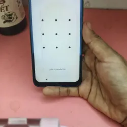 Điện thoai Qin 3 ULTRA 500956