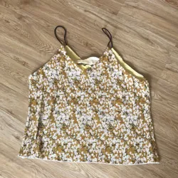 Combo Áo 2 dây nữ màu vàng nâu & áo sát nách đen 719471