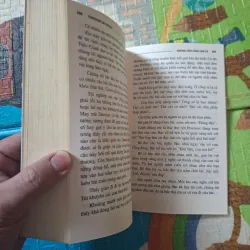 Những tấm lòng cao cả  970436