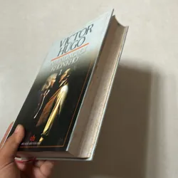 Victor Hugo - Những người khốn khổ Tập 1 - 2006s 697833