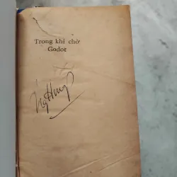 Trong khi chờ Godot của Samuel Beckett 1028021