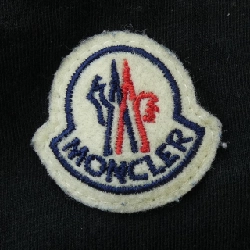 Áo thun MONCLER H10918D00014 - Hàng hiệu Chính hãng 894186