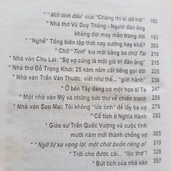 Đa tài - đa tình
Bìa cứng , chân dung & bút tích của các văn nghệ sĩ 366931