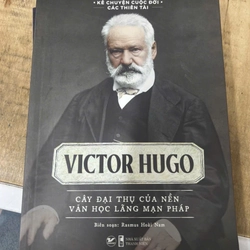 Victor Hugo - cây đại thụ của nền văn học lãng mạn Pháp .23