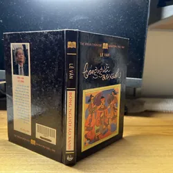 Bóng người áo xanh (bìa cứng)