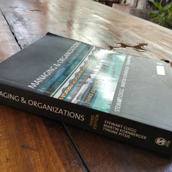 Sách Quản lý và Tổ chức - Managing & Organizations, an Introduction to Theory & Practice 524845