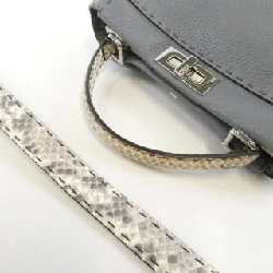 Túi Fendi SELLERIA Peekaboo 8BN290 N8K - Hàng hiệu Chính hãng 769793