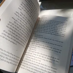 NGƯỜI TRỘM BÓNG - MARC LEVY (Lê Đình Chi dịch) 1002283