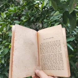 Dưới Lá Cờ Vẻ Vang Của Đảng Vì Độc Lập Tự Do Vì Chủ Nghĩa Xã Hội  711952