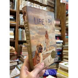 LIFE OF PI - YANN MARTEL 122236