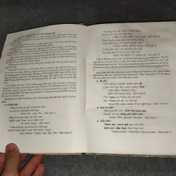 BÚT XƯA ( SƠ TUYỂN 10 NĂM THƠ LUẬT ĐƯỜNG VIỆT NAM 1990 - 2000) TẬP II - HOÀI YÊN 729566
