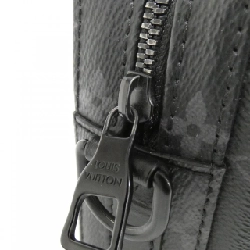 Túi đeo chéo Louis Vuitton Monogram Eclipse Steamer M45585 610613