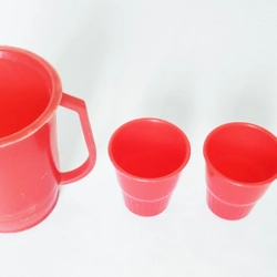 Lô ca đựng nước & cốc nhựa mini trong bộ chơi đồ hàng xưa phiên bản tuổi thơ 9x 454968