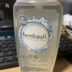 (date 03/2025)Dung dịch vệ sinh phụ nữ cao cấp Femfresh 250ml chính hãng nguyên mác 78297