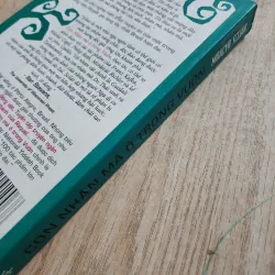 Con nhân mã trong vườn | M. Scliar 994973