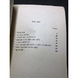 Khoảng trời phía sau nhà mới 60% ố rách gáy có dấu mộc và viết nhẹ trang đầu 1987 Nguyễn Thị Ngọc Tú HPB0906 SÁCH VĂN HỌC 914764