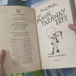 The Magic Faraway Tree - Enid Blyton 1033612