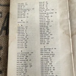 Thành ngữ tiếng Anh- REVISED EDITION ESSENTIAL IDIOMS IN English 1017545