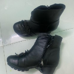 Giày boot 