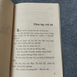 CHIA TAY VỚI ĐÁ 720716