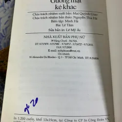 Gương Mặt Kẻ Khác - Ngô Tự Lập 926317