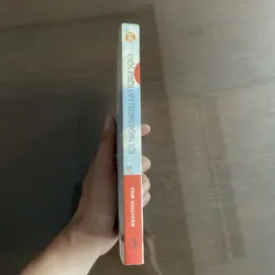 [PHIÊU LƯU] Cuộc phiêu lưu trong bóng tối - Tom Sullivan 716599