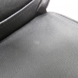 Túi đeo chéo Louis Vuitton Taiga Avenue M30443 610268