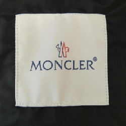 Áo khoác MONCLER 635200