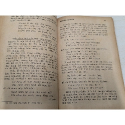 Luận đề về Nguyễn Khuyến - Nguyễn Duy Diễn & Bằng Phong 545635
