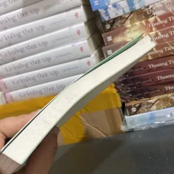 (Văn học) - đôi khi muốn có ai đó cạnh bên - Hi Trần 976086