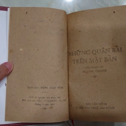 NHỮNG QUÂN BÀI TRÊN MẶT BÀN.
Tác giả: Agatha Christie.
Người dịch: Đặng Xuân Dũng 300741