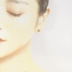 Bông tai kim cương trái tim Ete 0.016CT 666210