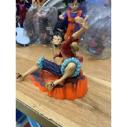 Mô hình Onepiece - Luffy dáng chưởng