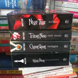 Bộ Chạng Vạng, Trăng Non, Nhật Thực, Hừng Đông