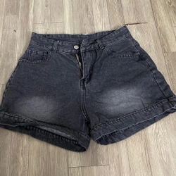 Quần short jean còn mới