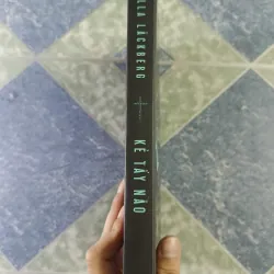 Kẻ tẩy não - Camilla Lackberg 712429