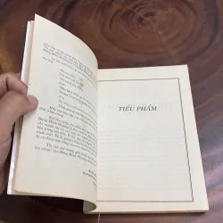 II Văn Thơ Đả Kích, Trào Phúng, Câu Đối: Vỏ Quýt Dày, Móng Tay Nhọn - Đặng Minh Phương 999187