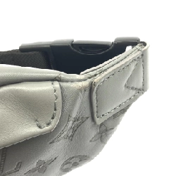 Túi đeo chéo Louis Vuitton Monogram Shadow Discovery Bum Bag PM M46108 - Hàng hiệu Chính hãng 802953