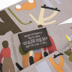 Khăn quàng cổ Hermès FIGURES LIBRES Twilly 064176S 624251