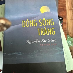 Tập thơ Dòng sông trăng 162889