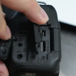 Cần bán nhanh Camon Rebelt7i/800d+Kit 18-55stm mới 99% 697460