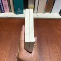 Tác Phẩm Và Lời Bình (Tủ Sách Văn Học Dùng Trong Nhà Trường) - Vũ Trọng Phụng, Tố Hữu 907586