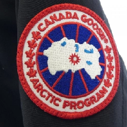 【Khuyến mãi】Áo khoác lông Canada Goose 644106